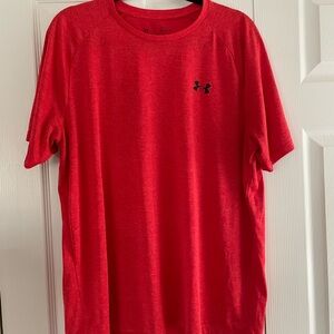 Under Armour Men's Red Short Sleeve Tee